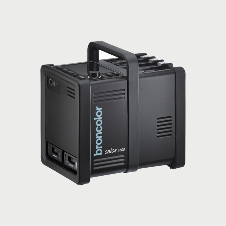Broncolor Satos 1600j 1 Battery 1 Power Supply Broncolor Satos 1600j 1 Battery 1 Power Supply