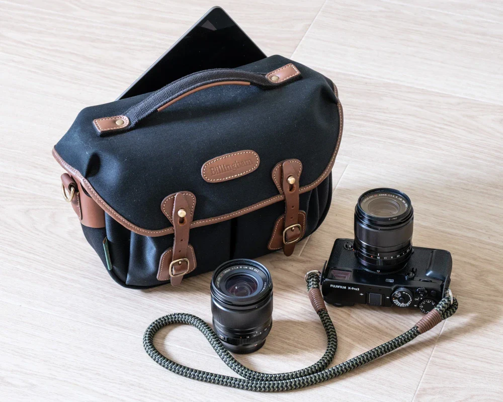 Billingham Hadley Small Pro Camera Bag Khaki Fibrenyte Brown Leather Billingham Hadley Small Pro Camera Bag Khaki Fibrenyte Brown Leather