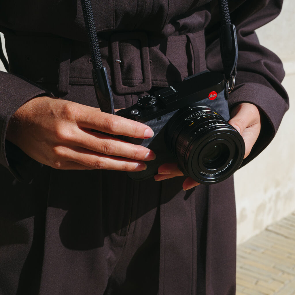 Review Leica Q3 43 Vs Leica Q3