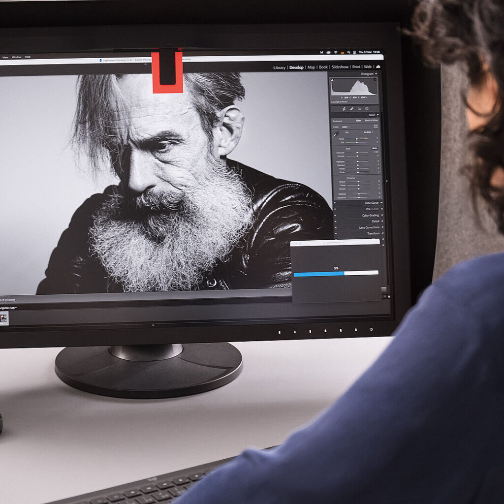 Eizo Coloredge Cg2400sv 24 Monitor Eizo Coloredge Cg2400sv 24 Monitor