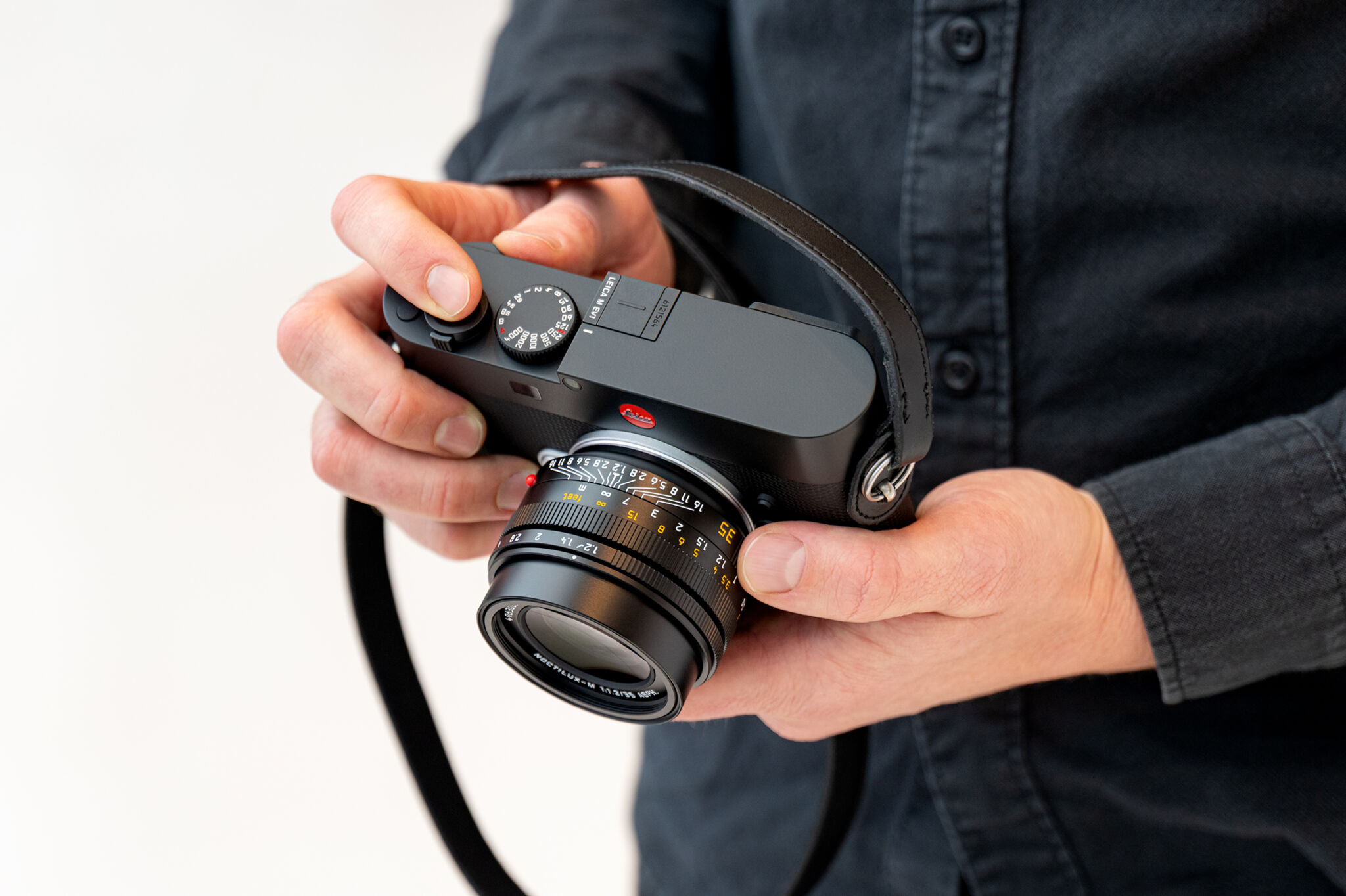 Leica Noctilux M 35mm F 1 2 Asph Black Lens Leica Noctilux M 35mm F 1 2 Asph Black Lens