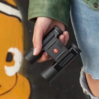 Compact Binoculars Compact Binoculars