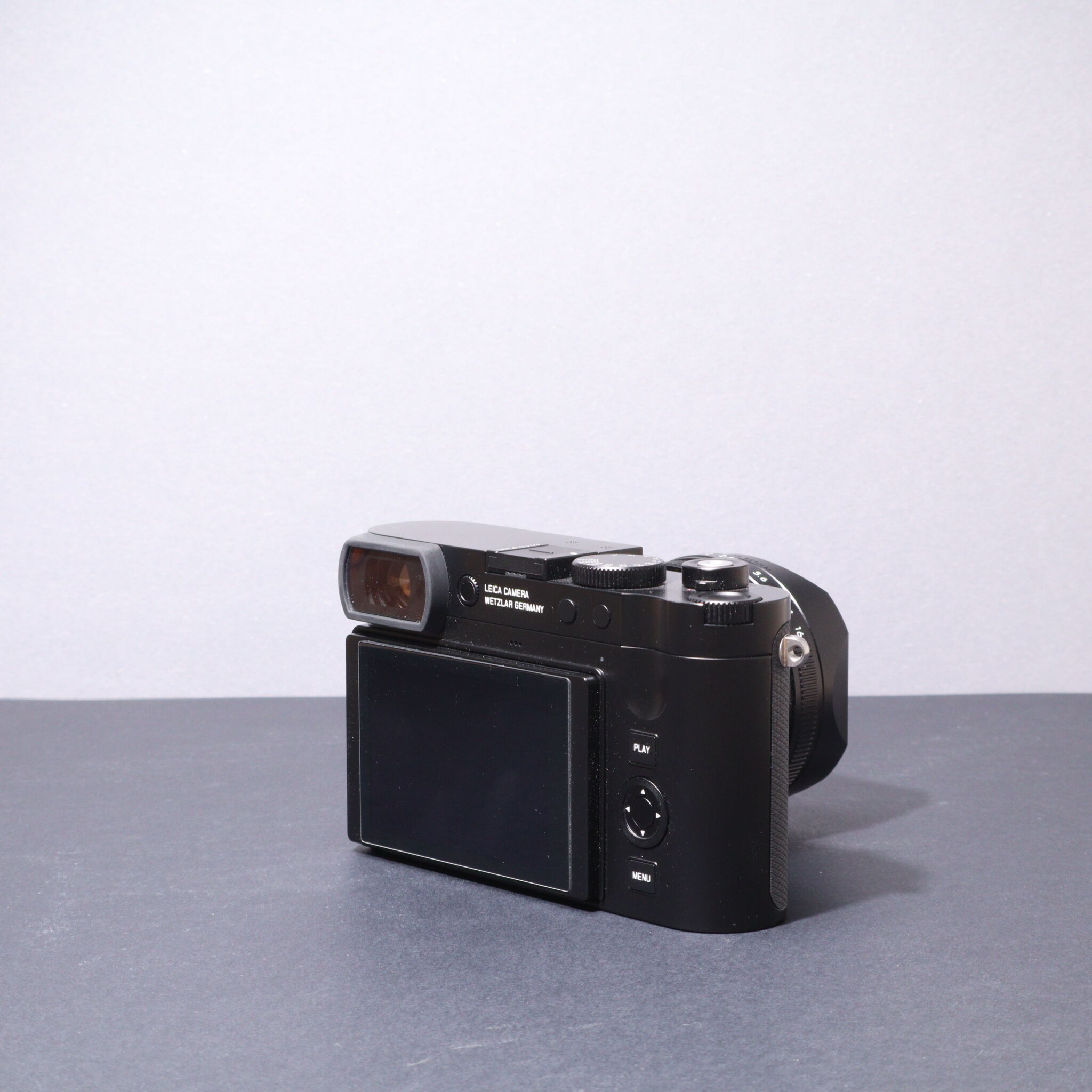 Q3 43 Second Hand